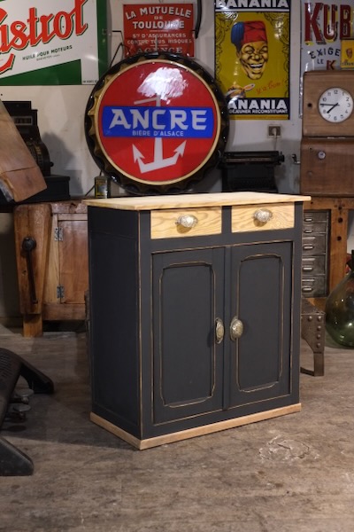 petit meuble parisien ancien